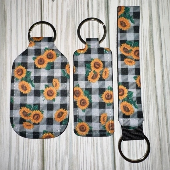 Farm life sunflower plaid lanyard/ chapstick & sanitizer holder set - Picture 2 of 2